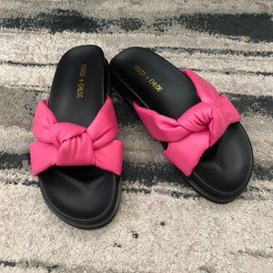 NWT Puffy Knotted Slide Sandal Sz 6M Fuchsia